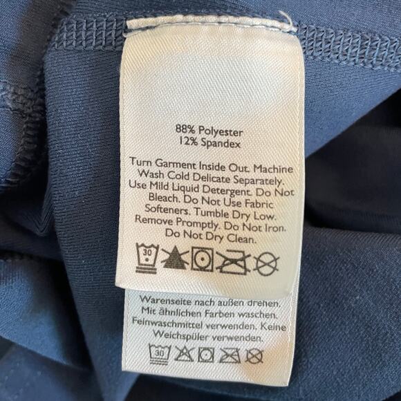 Set of 2 Eddie Bauer Women's FreeDry Tank Tops Size XL Black and Blue - Picture 7 of 10